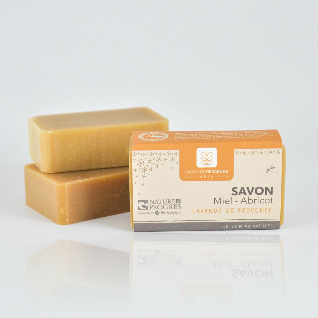 Savon miel abricot 100 gr          Savonnerie du Regagnas